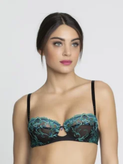 Halbschalen BH SECRETE EMERAUDE Mit Grüner Spitze Von Lise Charmel 12 Halbschalen BH SECRETE EMERAUDE Mit Grüner Spitze Von Lise Charmel -Pink Zebra halbschalen bh ach3030 secrete emeraude lise charmel 3