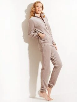 Hausanzug NICKI SAMT Zwei-teilig Von Chiara Fiorini Noisette -Pink Zebra hausanzug baumwolle haselnuss g9620 chiara fiorini 1 1