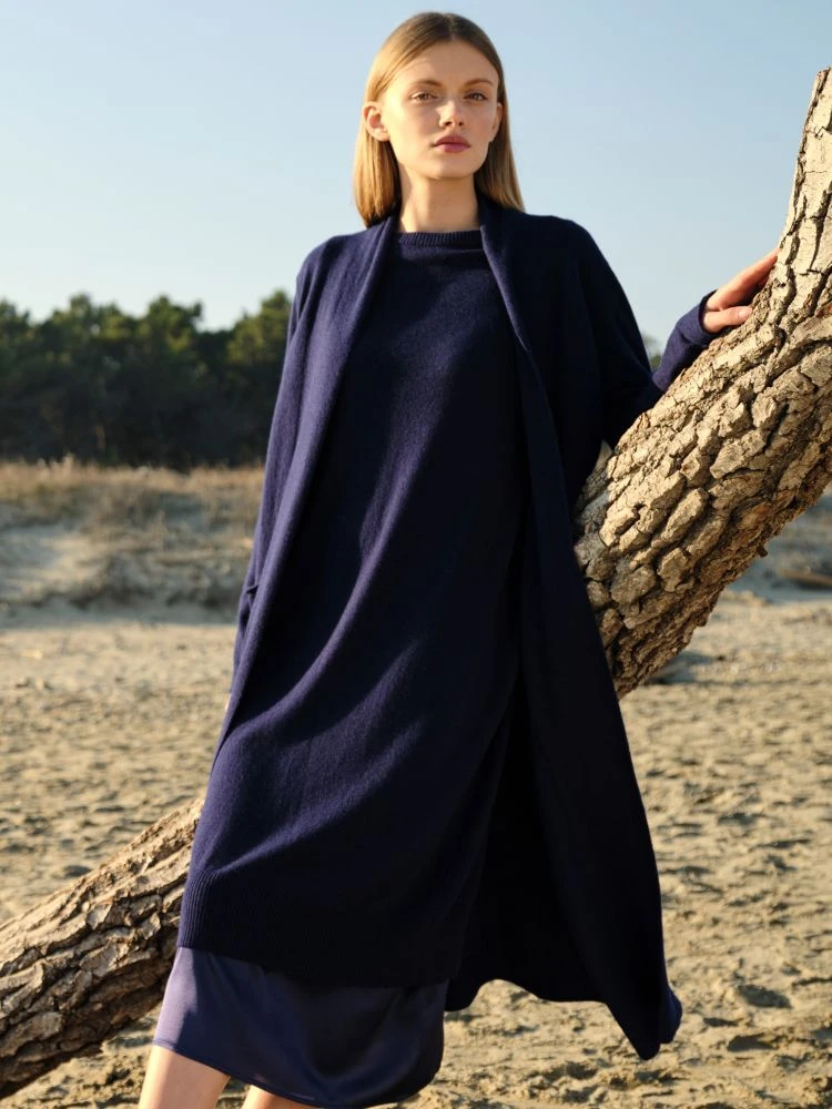 Strick-Hausmantel Halblang Von Chiara Fiorini Mit Wolle Und Kaschmir 6 Strick-Hausmantel Halblang Von Chiara Fiorini Mit Wolle Und Kaschmir – Bild 4