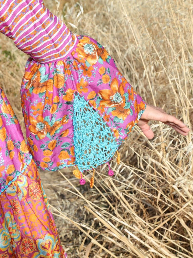 Strandkleid Mit Seide NARCISO LILLA Von Laetitia Beachwear 5 Strandkleid Mit Seide NARCISO LILLA Von Laetitia Beachwear – Bild 3