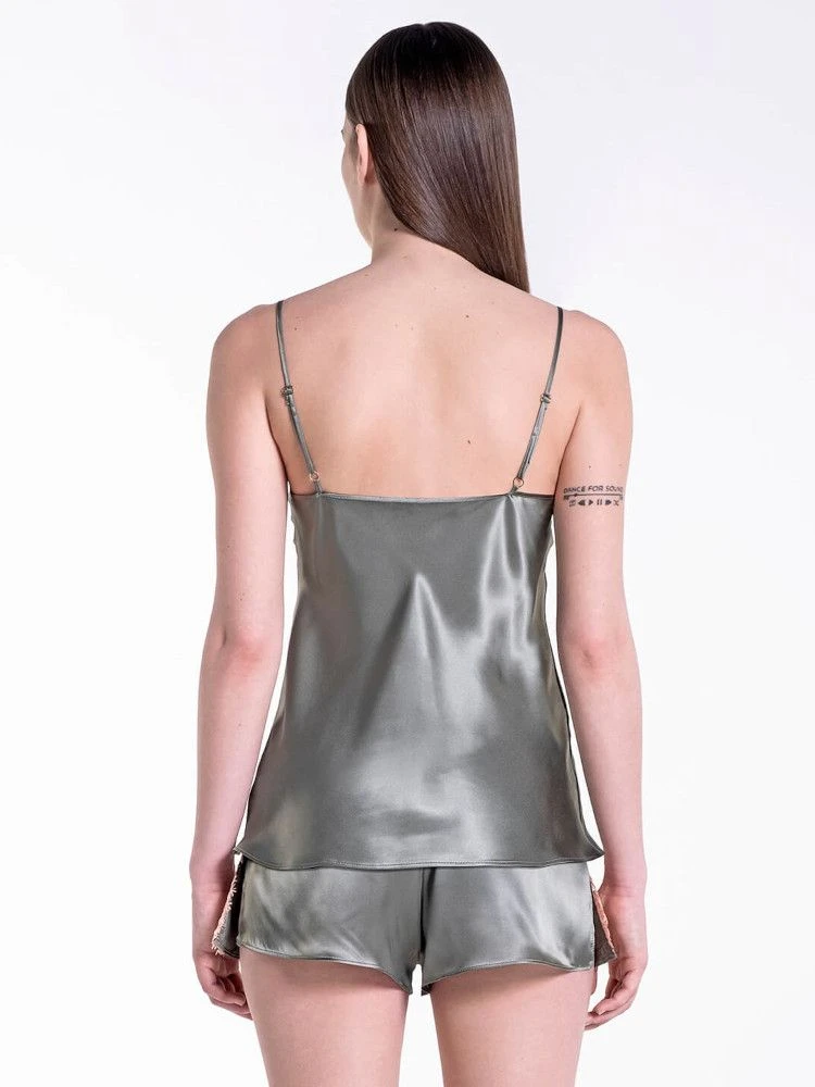 Seide Kurzpyjama OLIVE Mit Spitze Von Verdiani 7 Seide Kurzpyjama OLIVE Mit Spitze Von Verdiani – Bild 5