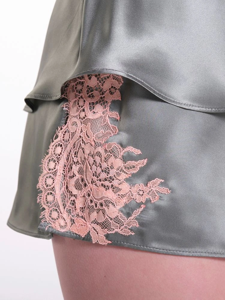 Seide Kurzpyjama OLIVE Mit Spitze Von Verdiani 6 Seide Kurzpyjama OLIVE Mit Spitze Von Verdiani – Bild 4