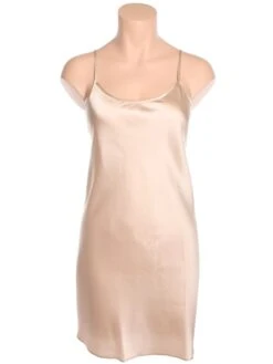 Seidennachthemd FIDJI SATIN Von Marjolaine 14 Seidennachthemd FIDJI SATIN Von Marjolaine -Pink Zebra marjolaine seide nachthemd fidji satin 4fid0101 sand