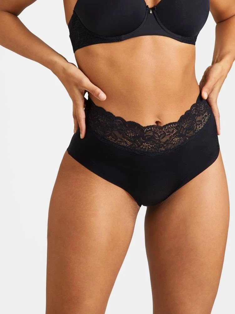 Hoher Slip SWEETESSENCE IK Laser Cut Uni Von Aubade 5 Hoher Slip SWEETESSENCE IK Laser Cut Uni Von Aubade – Bild 3