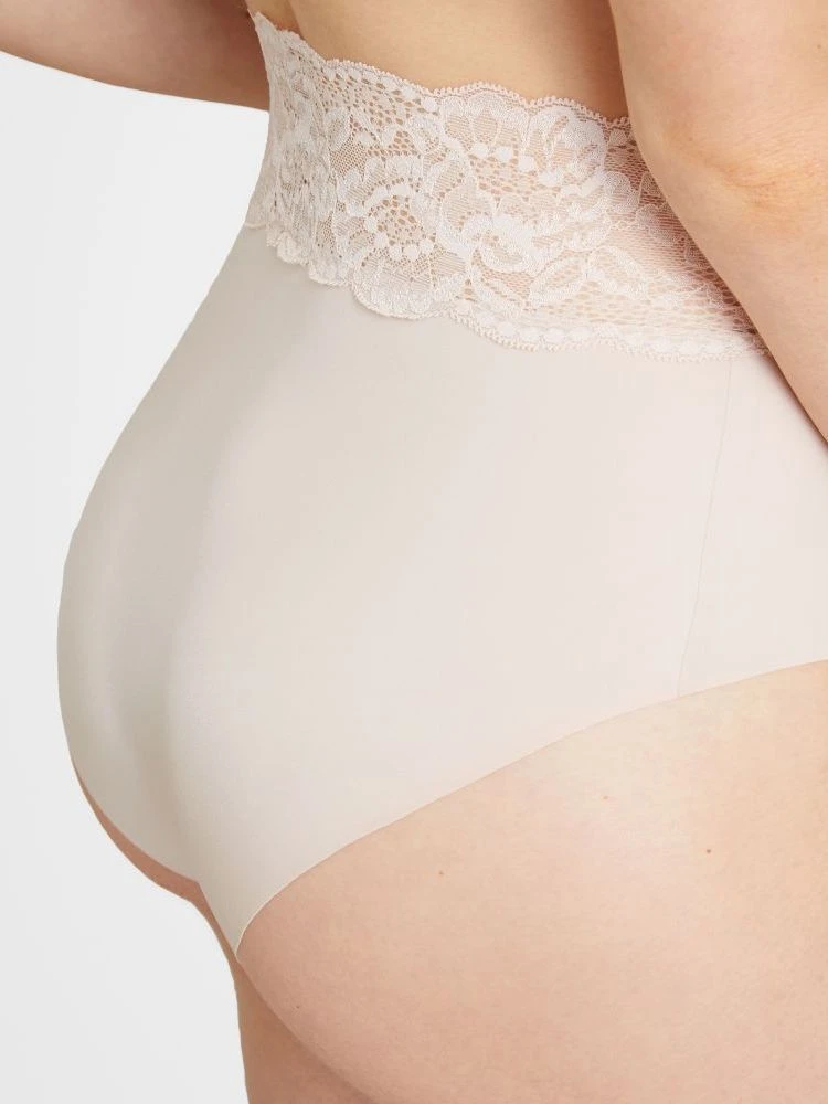 Hoher Slip SWEETESSENCE IK Laser Cut Uni Von Aubade 10 Hoher Slip SWEETESSENCE IK Laser Cut Uni Von Aubade – Bild 8