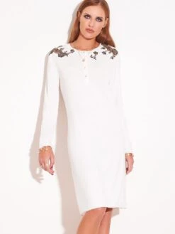 Modal Nachthemd CREMA Wollweiß Von Chiara Fiorini -Pink Zebra modal nachthemd g0625 ivory chiara fiorini 1 1