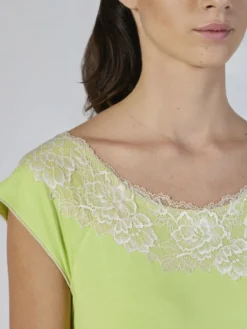 Modal Nachtkleid Mit Spitze Knielang KIWI Grün Von Verdiani -Pink Zebra modal nachtkleid kurz apfel gruen 4508 verdiani