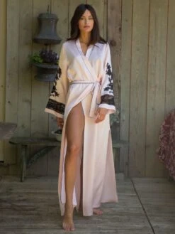 Morgenmantel Lang MARJOLIE No. 6 Von Marjolaine -Pink Zebra morgenmantel lang seide 3mar2201 rosa schwarz marjolaine 8