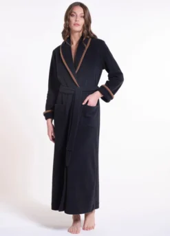 Fleece Morgenmantel Lang NERO Schwarz-nougat Von Verdiani Mit Viscose 7 Fleece Morgenmantel Lang NERO Schwarz-nougat Von Verdiani Mit Viscose -Pink Zebra morgenmantel viscose fleece lang schwarz sand 4844 verdiani 1