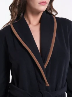 Fleece Morgenmantel Lang NERO Schwarz-nougat Von Verdiani Mit Viscose 8 Fleece Morgenmantel Lang NERO Schwarz-nougat Von Verdiani Mit Viscose -Pink Zebra morgenmantel viscose fleece lang schwarz sand 4844 verdiani 3