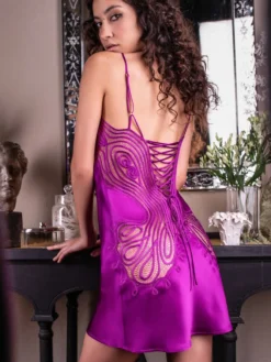 100% Seide Neglige SOIE FANTAISIE Uni Marjolaine 19 100% Seide Neglige SOIE FANTAISIE Uni Marjolaine -Pink Zebra nachthemd seide soie fantaisie beere violett 3soi0198 marjolaine 3 1