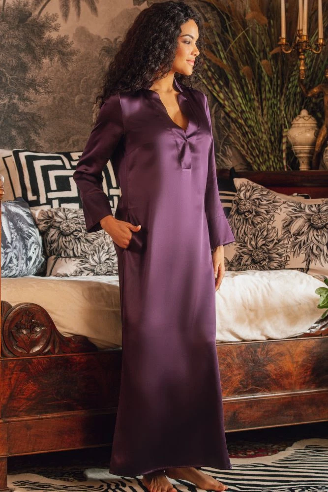 Langarm Nachtkleid 100% Seide POLLY Lang Von Marjolaine 7 Langarm Nachtkleid 100% Seide POLLY Lang Von Marjolaine – Bild 5