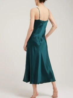 100% Seide Nachtkleid Lang DORINE Uni Von Vivis 41 100% Seide Nachtkleid Lang DORINE Uni Von Vivis -Pink Zebra nachtkleid seide dorine v00389 pine vivis 3 6 1