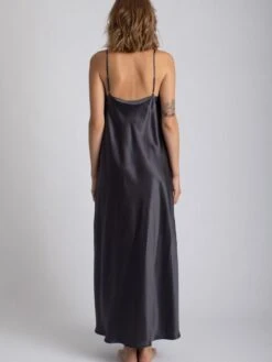 100% Seide Nachtkleid Lang DORINE Uni Von Vivis 40 100% Seide Nachtkleid Lang DORINE Uni Von Vivis -Pink Zebra nachtkleid seide lang dorine v00006 anthrazit vivis 2 1 2