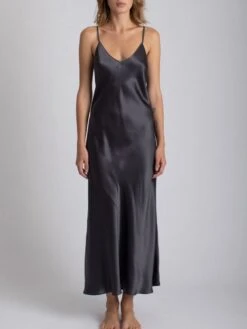 100% Seide Nachtkleid Lang DORINE Uni Von Vivis 33 100% Seide Nachtkleid Lang DORINE Uni Von Vivis -Pink Zebra nachtkleid seide lang dorine v00006 anthrazit vivis 4 1 1