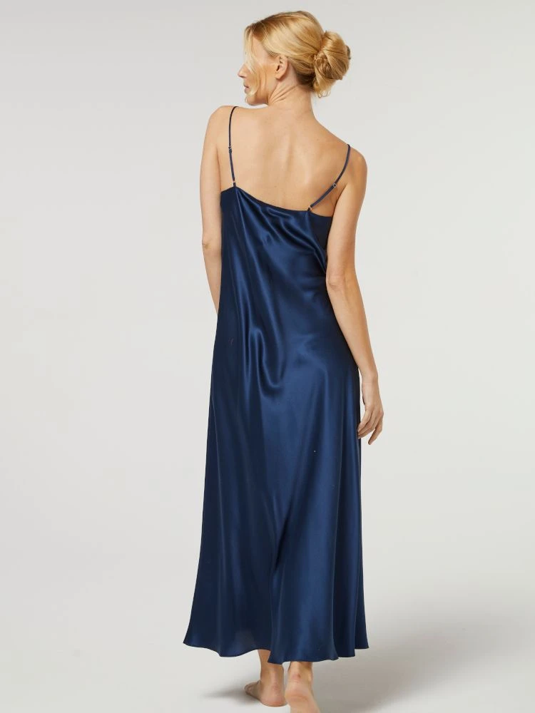 100% Seide Nachtkleid Lang DORINE Uni Von Vivis 19 100% Seide Nachtkleid Lang DORINE Uni Von Vivis – Bild 17