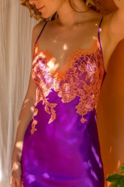 Seide Nachtkleid NYMPHE No. 5 Halblang Marjolaine -Pink Zebra neglige mittellang nymphe violet abricot 4nym6101 marjolaine 2 8 1