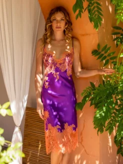 Seide Nachtkleid NYMPHE No. 5 Halblang Marjolaine -Pink Zebra neglige mittellang nymphe violet abricot 4nym6101 marjolaine 8 1