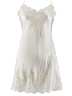 Seide Negligé SOIE D´AMOUR Mit Spitze Von Aubade -Pink Zebra negligee seide perlmut ms40 soie d amour aubade 3 1