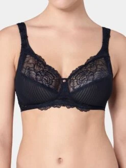 Spitze Soft Cup BH Bügellos PEONY FLORALE N By Triumph 12 Spitze Soft Cup BH Bügellos PEONY FLORALE N By Triumph -Pink Zebra peony florale bh 10181237 schwarz triumph 2 1