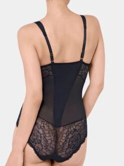 Shaping Body Bügellos PEONY FLORALE BS Mit Spitze By Triumph -Pink Zebra peony florale body 10181787 schwarz triumph 3