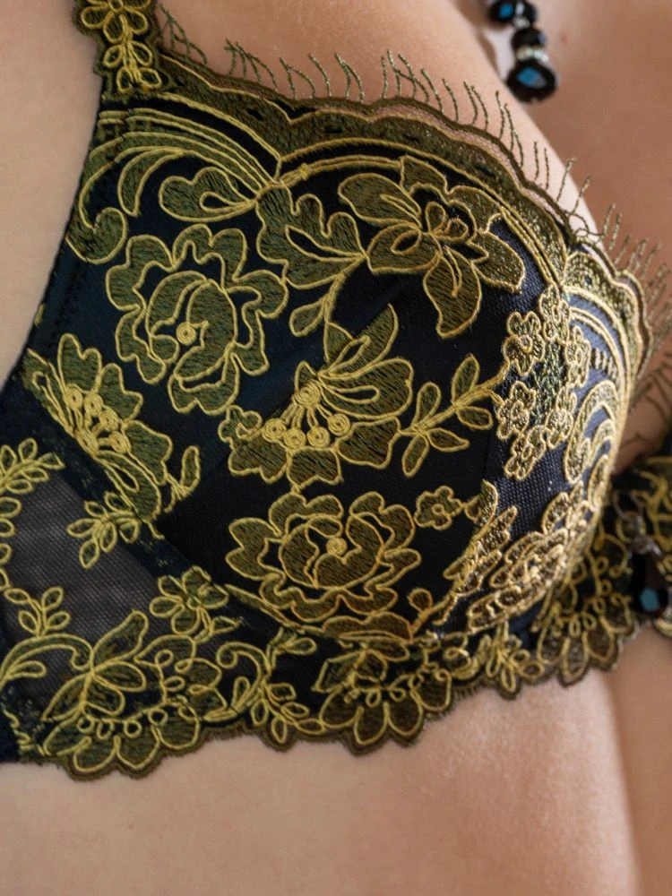 Push-Up BH GIADA Schwarz-gold Von Ambra 5 Push-Up BH GIADA Schwarz-gold Von Ambra – Bild 3