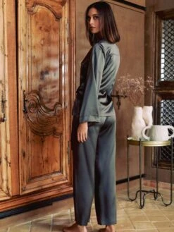 100% Seide Pyjama SOIE FANTAISIE Aus Satin Von Marjolaine -Pink Zebra pyjama 3soi5539 0098 marjolaine 2 1