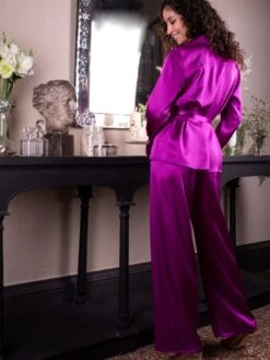 Seidenpyjama SOIE UNIE Von Marjolaine -Pink Zebra pyjama damen seide soie unie soi5533 beere violett marjolaine 4 7 1