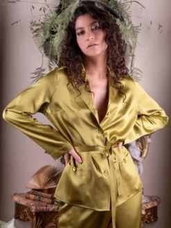 Seidenpyjama SOIE UNIE Von Marjolaine Basic Line -Pink Zebra pyjama damen seide soie unie soi5533 linde goldgruen marjolaine 3 5