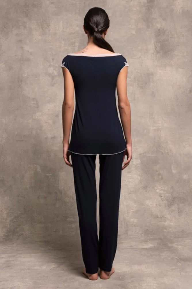 Modal Pyjama POMPELMO In Blau Mit Spitze Von Paladini 5 Modal Pyjama POMPELMO In Blau Mit Spitze Von Paladini – Bild 3