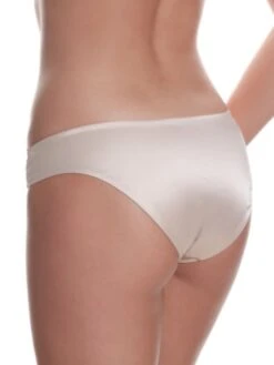 Spitze Slip Gold-creme Von Prelude Milano -Pink Zebra satin slip gold yd238 prelude milano