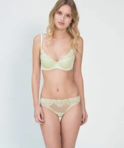 Soft-Schalen BH FINCH Mit Seide Zartgrün C-Cup Mimi Holliday 8 Soft-Schalen BH FINCH Mit Seide Zartgrün C-Cup Mimi Holliday -Pink Zebra seide bh string pistazie gruen finch 251 261 mimi holliday