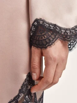 Seide Kimono TOI MON AMOUR Mit Spitze Von Aubade -Pink Zebra seide kimono qs65 sonate altrosa schwarz 5 toi moi amour aubade 2 1 1 1 1 1