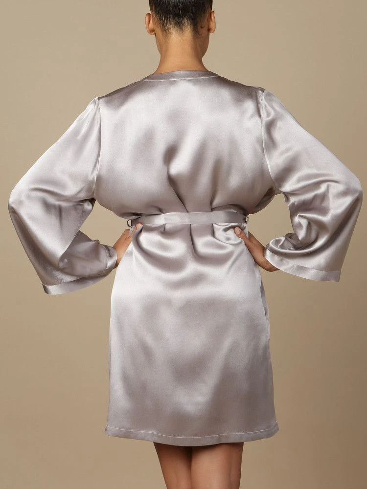 100% Seide Morgenmantel SOIE LASER Satin Von Marjolaine 6 100% Seide Morgenmantel SOIE LASER Satin Von Marjolaine – Bild 4