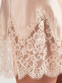 Seide Kimono TOI MON AMOUR Von Aubade -Pink Zebra seide morgenmantel ms65 goldsand 5 soie d amour aubade 2