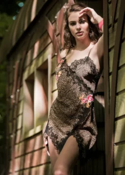 Seidennachthemd ERIS Crepe Georgette Von Marjolaine -Pink Zebra seide neglige 3eri0101 panther marjolaine 1