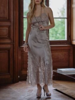 Langes Seidennachthemd VENUS In Kieselgrau Von Marjolaine 8 Langes Seidennachthemd VENUS In Kieselgrau Von Marjolaine -Pink Zebra seiden nachtkleid 3ven3002 gravier 0095 marjolaine 2