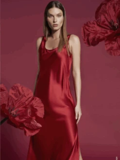 Seidennachthemd GLITTER SEDUCTION In Rot Von Luna Di Seta -Pink Zebra seidenneglige vlst61001 9508 scarlet luna di seta 1