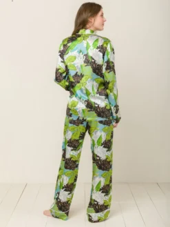 100% Seide Schlafanzug Elisabetha In VERONA GARDEN Von Radice 14 100% Seide Schlafanzug Elisabetha In VERONA GARDEN Von Radice -Pink Zebra seidenpyjama elisabetha verona garden radice 3