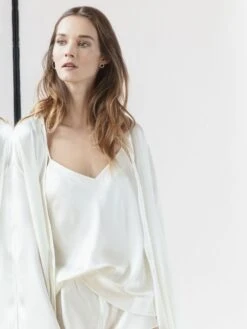 Seidentop 100% Seide CLASSICO Von Luna Di Seta - Viele Farben 39 Seidentop 100% Seide CLASSICO Von Luna Di Seta - Viele Farben -Pink Zebra seidentop basic seduction vlst08005 630003 avorio luna di seta 4 1