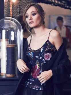 Seidentop 100% Seide FIDJI MOUSSELIN Fein Marjolaine 7 Seidentop 100% Seide FIDJI MOUSSELIN Fein Marjolaine -Pink Zebra seidentop mousselin 2fid4001 blumendruck marjolaine 2 2 1