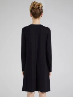 Modal Sleepshirt WKND No. 4 Knielang Schwarz-puder Von Verdiani -Pink Zebra sleepshirt modal schwarz 3608 verdiani weekend 2