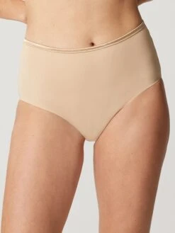 MAISON LEJABY Hoher Slip NUAGE PUR Extra Flach Uni Von Maisonlejaby -Pink Zebra slip haut 5564 nuage pur maison lejaby 1 1