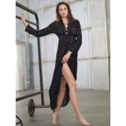 Spitze Loungekleid LOGAN 74 Schwarz Von Pain De Sucre Suggest