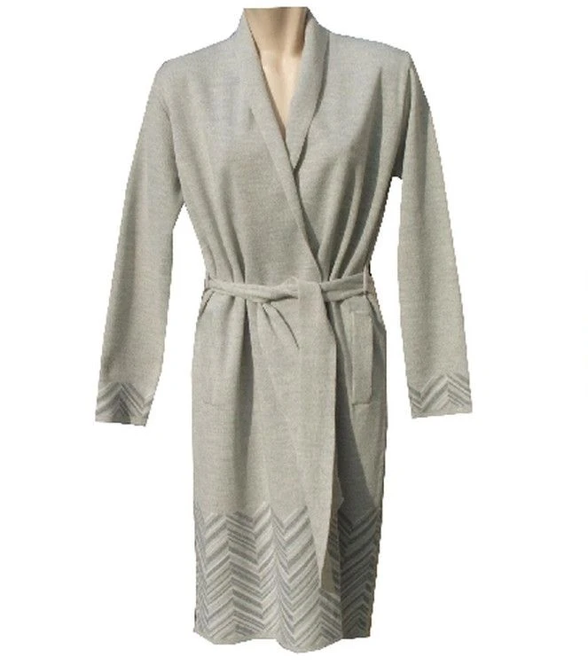 Strick-Hausmantel Mittellang VALTENA Wollmix Von Paolucci 5 Strick-Hausmantel Mittellang VALTENA Wollmix Von Paolucci – Bild 3