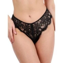 Spitzen String VALSE Von Prelude Milano