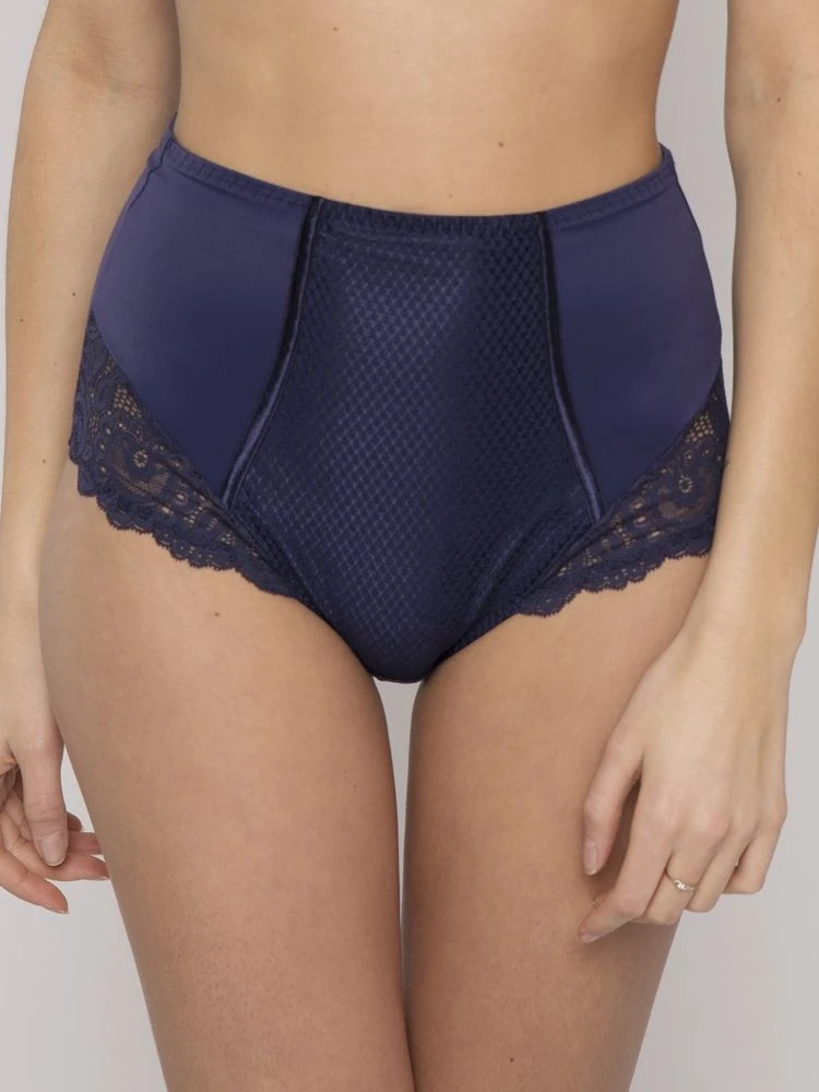 MAISON LEJABY Shaping Slip Mit Spitze GABY Von Maisonlejaby 11 MAISON LEJABY Shaping Slip Mit Spitze GABY Von Maisonlejaby – Bild 9