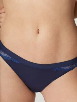 Tanga SHADE Mit Spitze Von Maison Lejaby -Pink Zebra tanga 20562 shade blau.2 1