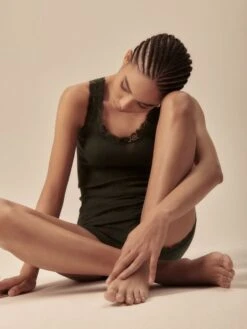 Merinowolle-Seide Unterhemd Gerippt Mit Calais Spitze Basic Von Oscalito -Pink Zebra unterhemd merinowolle 3410 bosco 932 oscalito 1 1